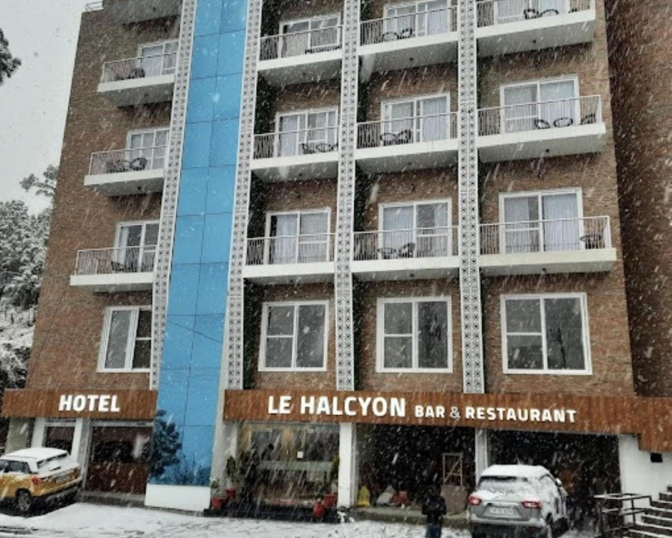 Hotel Le Halcyon , Kasauli Szolan Kültér fotó