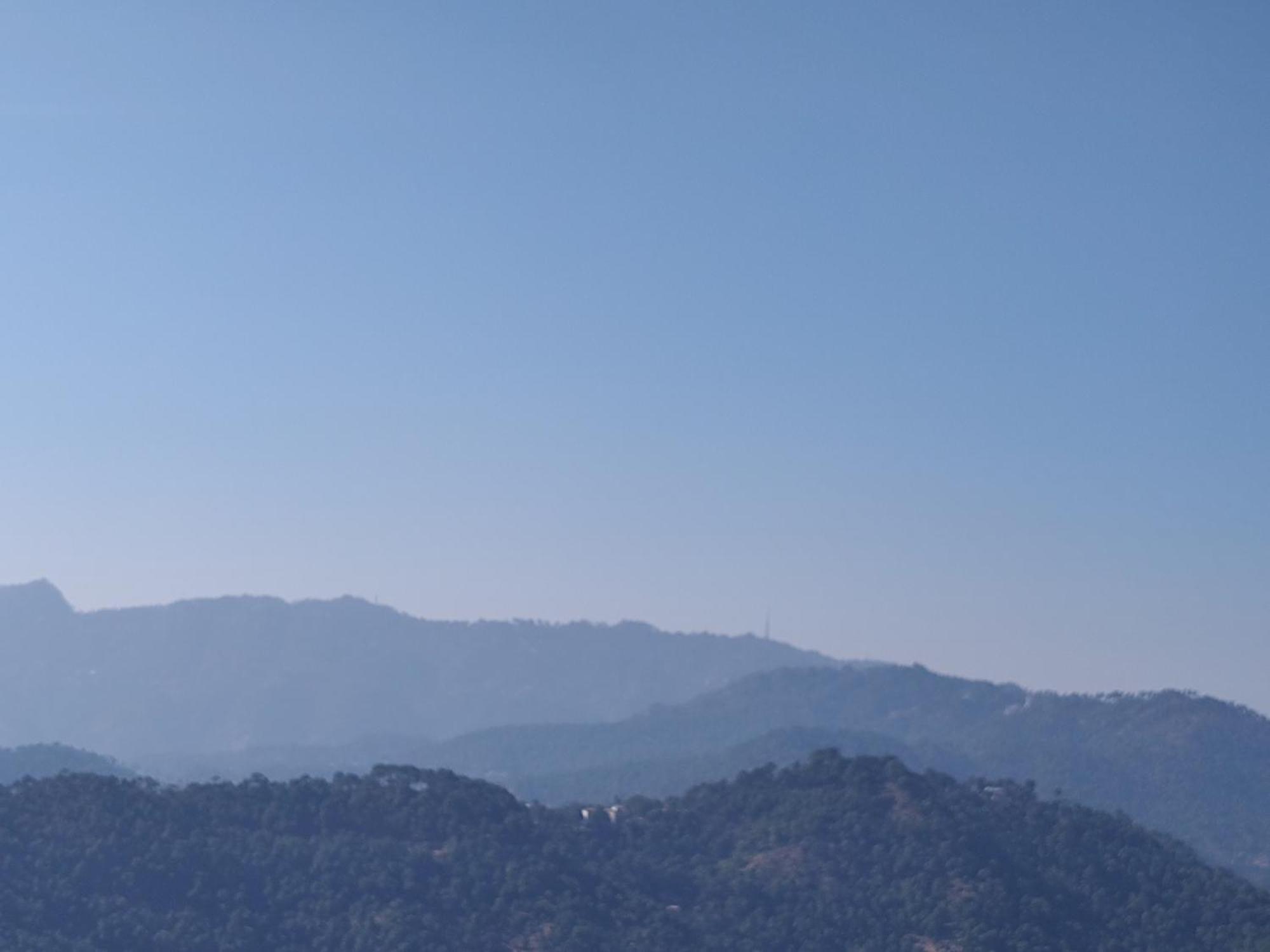 Hotel Le Halcyon , Kasauli Szolan Kültér fotó